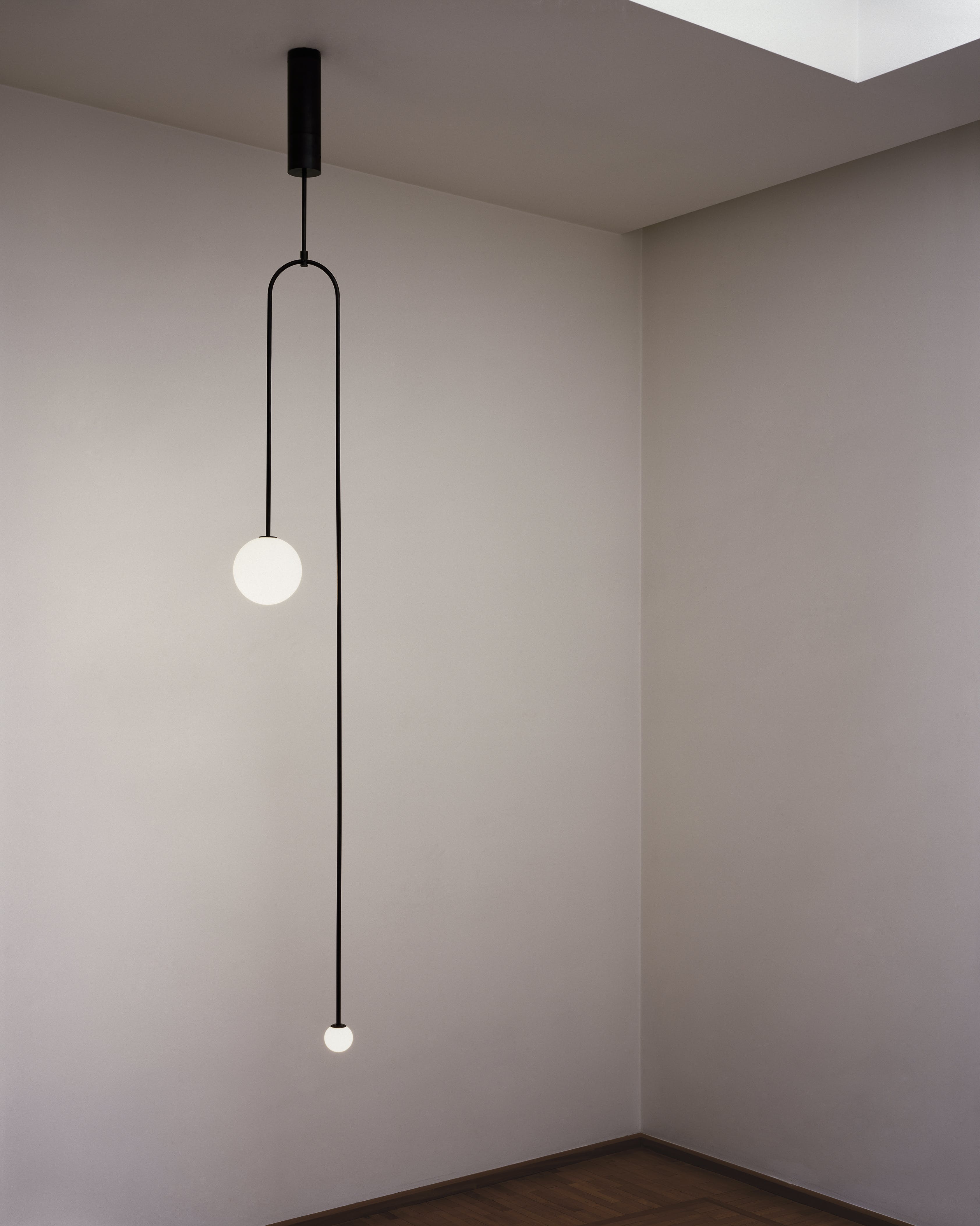 Modern Mobile Chandelier – Adjustable Hanging Light Fixture