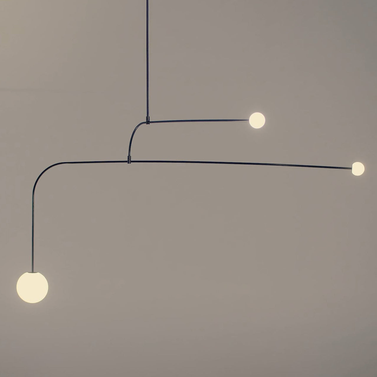 Modern Mobile Chandelier – Adjustable Hanging Light Fixture