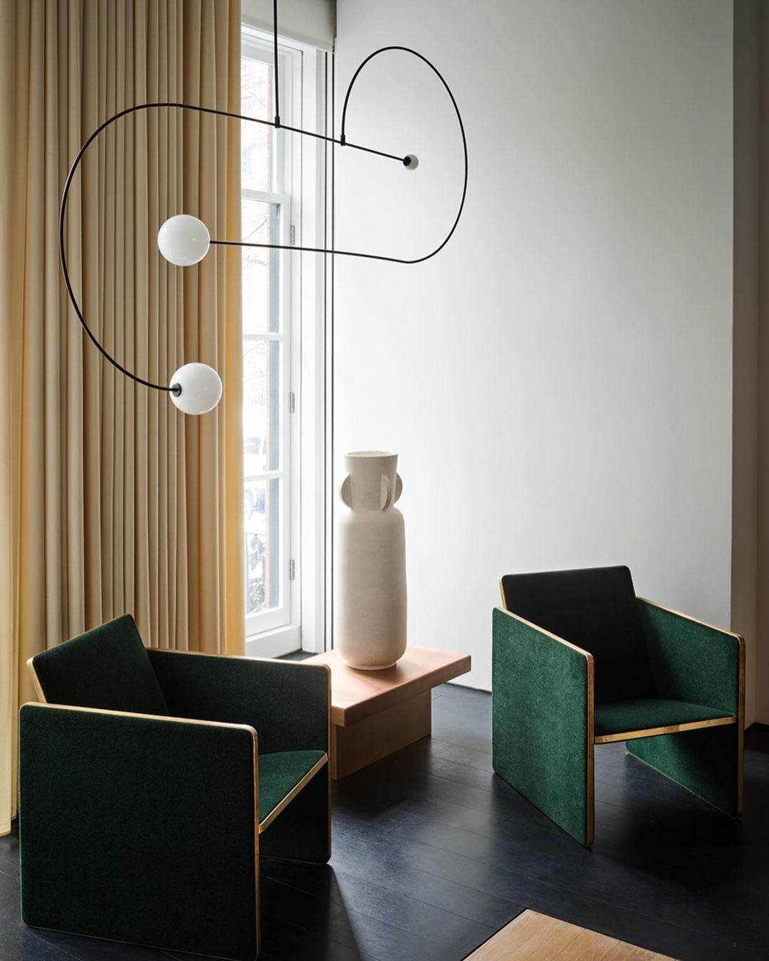 Modern Mobile Chandelier – Adjustable Hanging Light Fixture