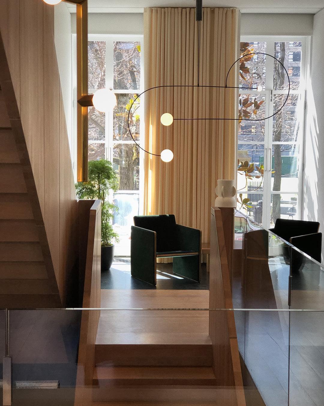 Modern Mobile Chandelier – Adjustable Hanging Light Fixture