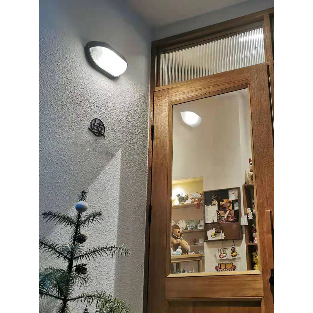 Industrial Outdoor Wall Lamp with Glass Shade – Retro Aluminium Sconce Light