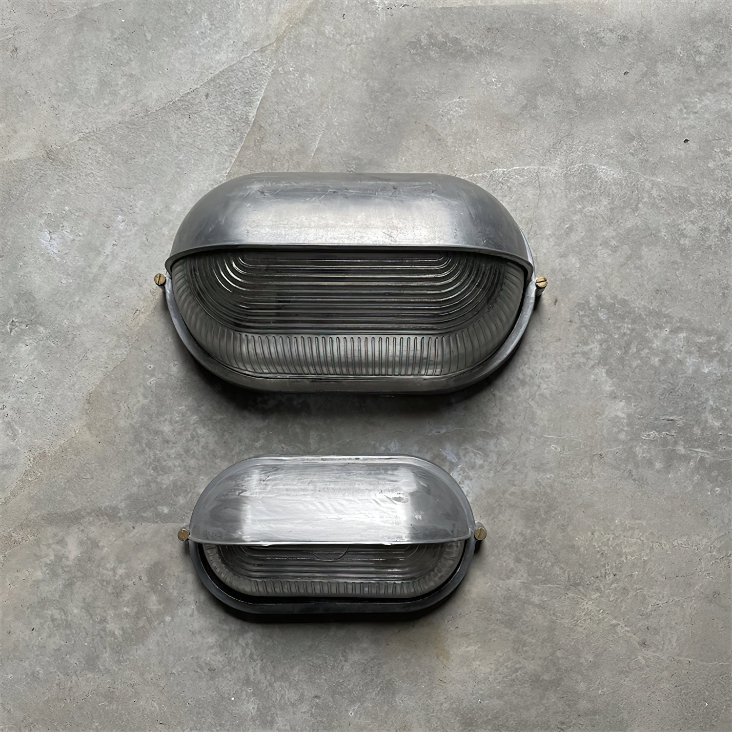 Industrial Outdoor Wall Lamp with Glass Shade – Retro Aluminium Sconce Light