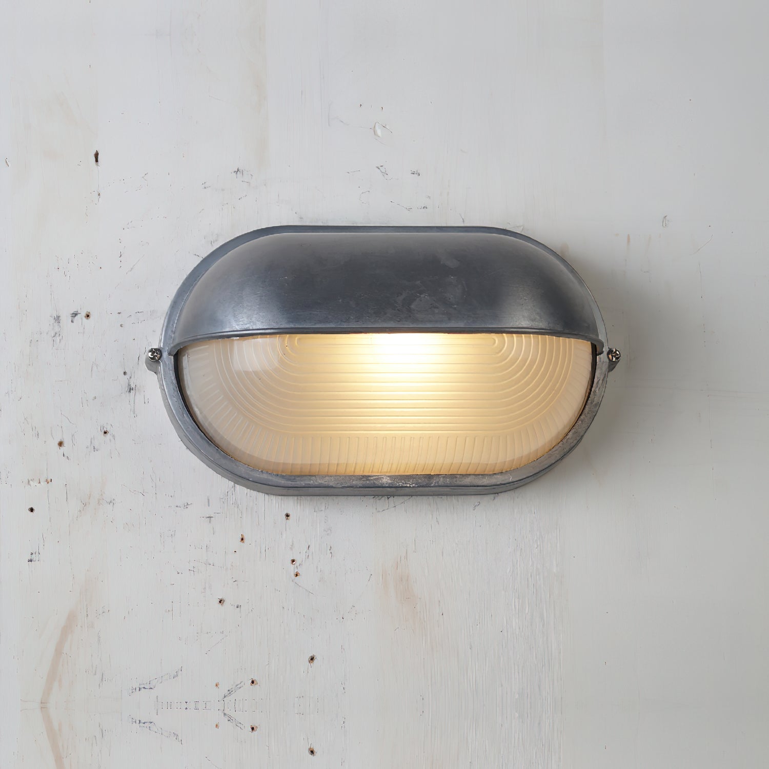 Industrial Outdoor Wall Lamp with Glass Shade – Retro Aluminium Sconce Light