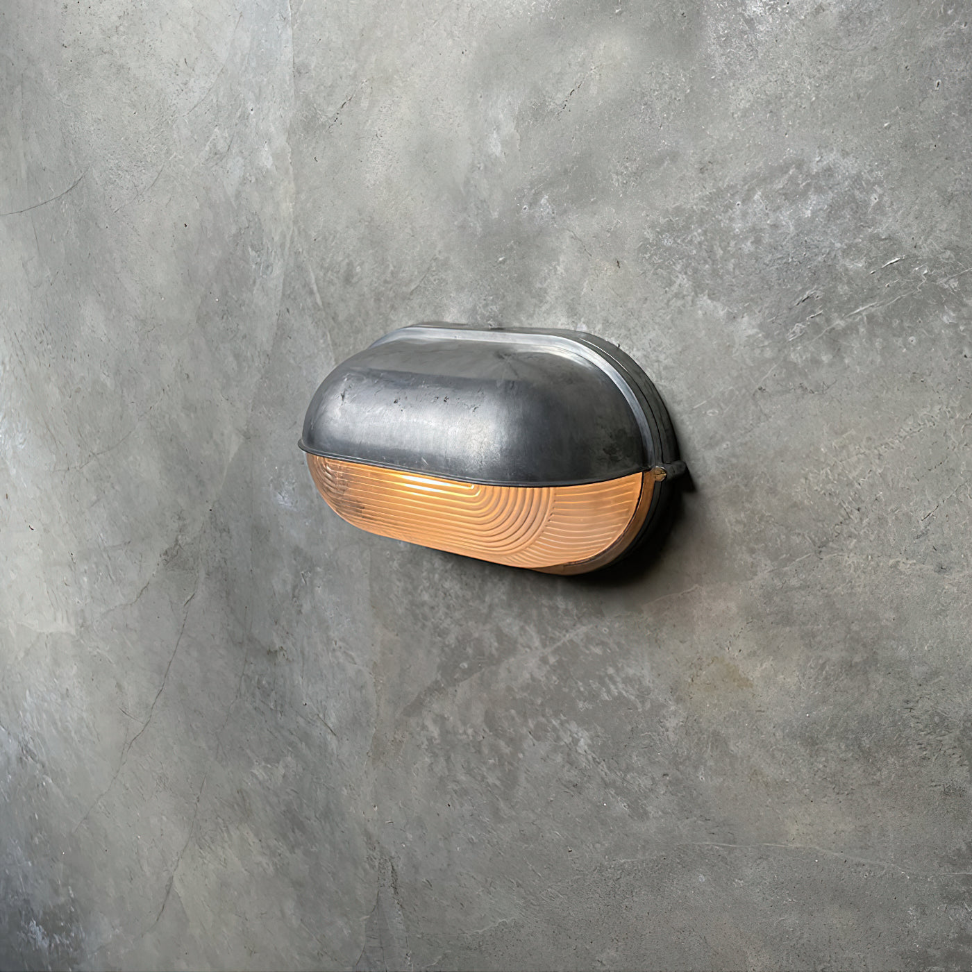 Industrial Outdoor Wall Lamp with Glass Shade – Retro Aluminium Sconce Light