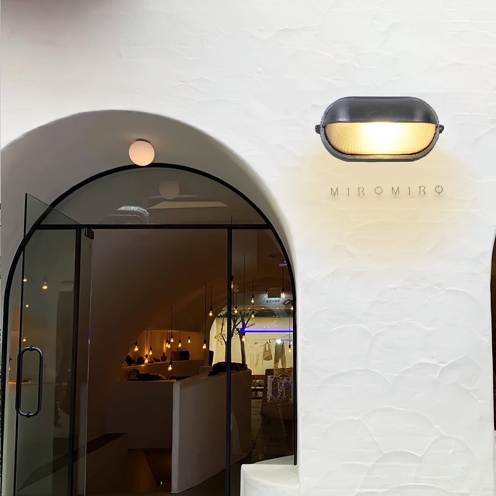 Industrial Outdoor Wall Lamp with Glass Shade – Retro Aluminium Sconce Light