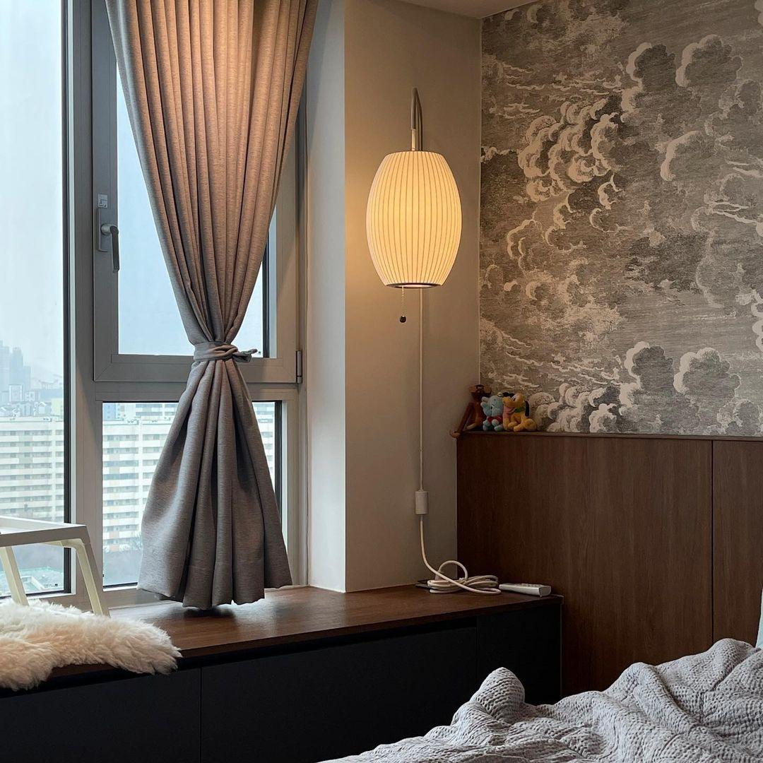 Chinese Lantern Style Wall Lamp