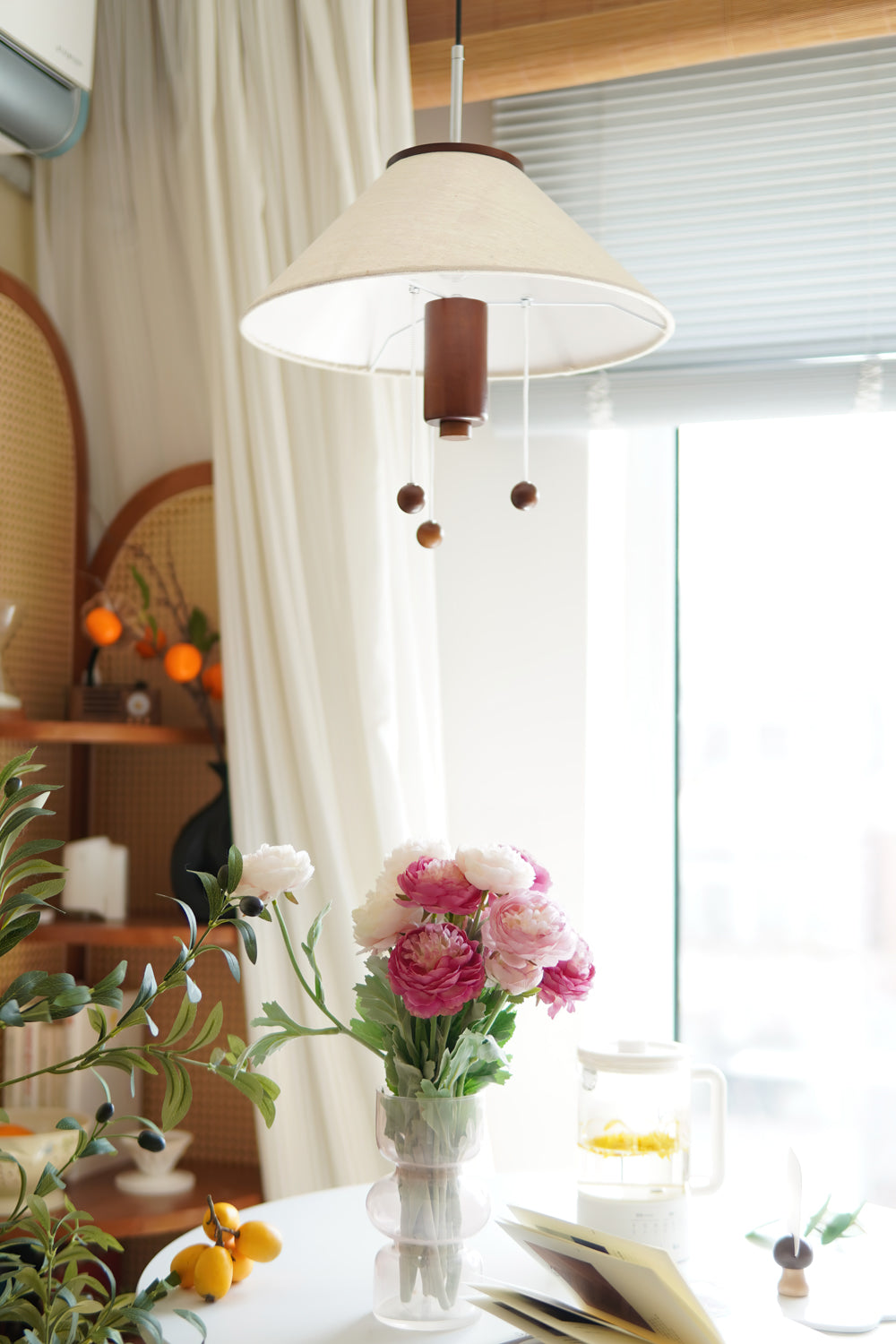 Octopus-Inspired Pendant Lamp | Artistic Ceiling Pendant