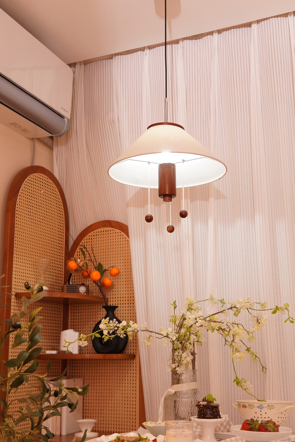 Octopus-Inspired Pendant Lamp | Artistic Ceiling Pendant