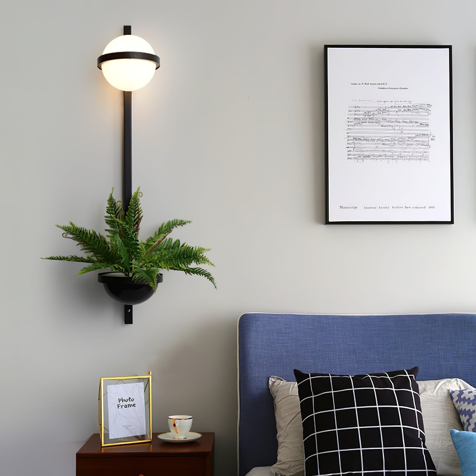 Sleek Globe-Style Outdoor Wall Light