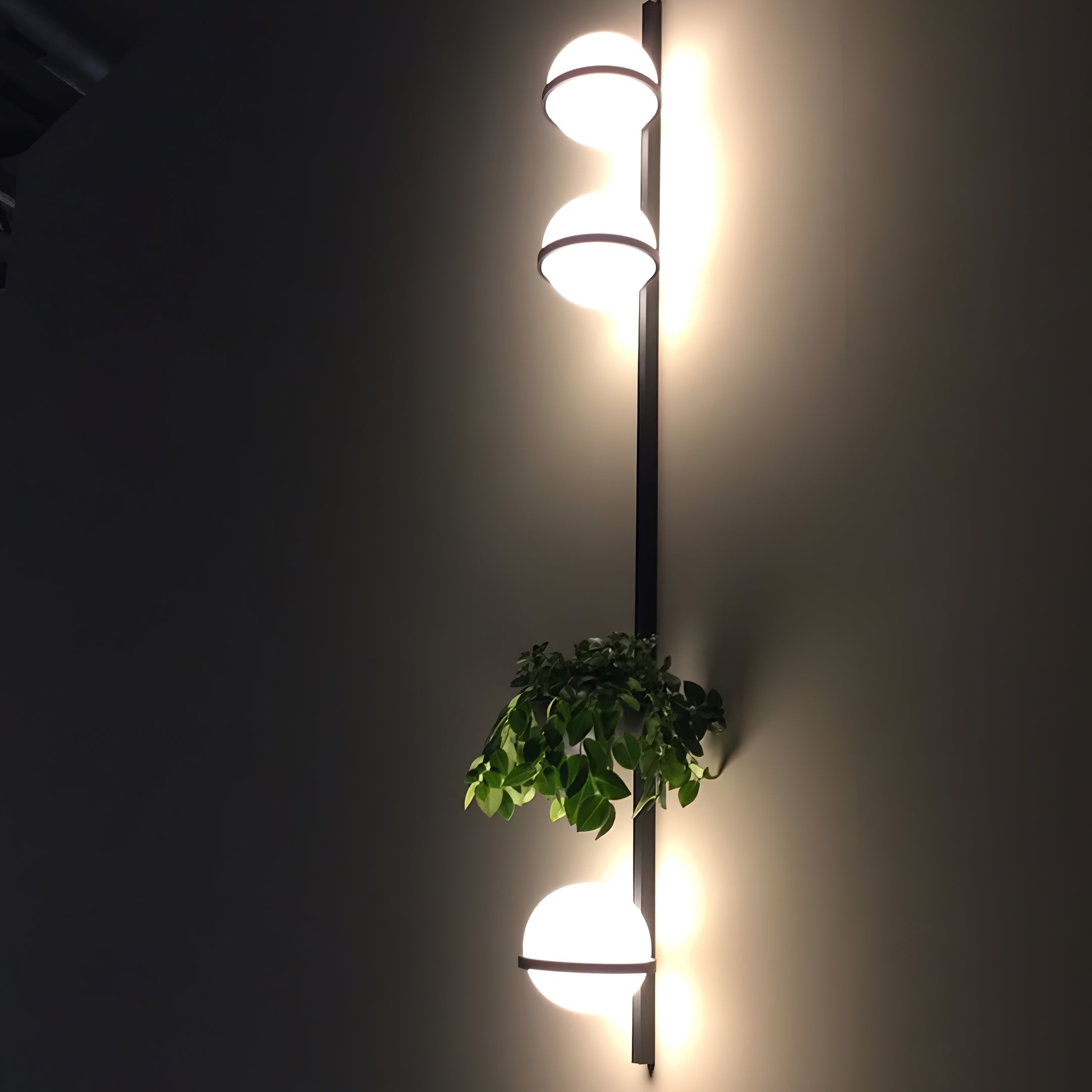 Sleek Globe-Style Outdoor Wall Light