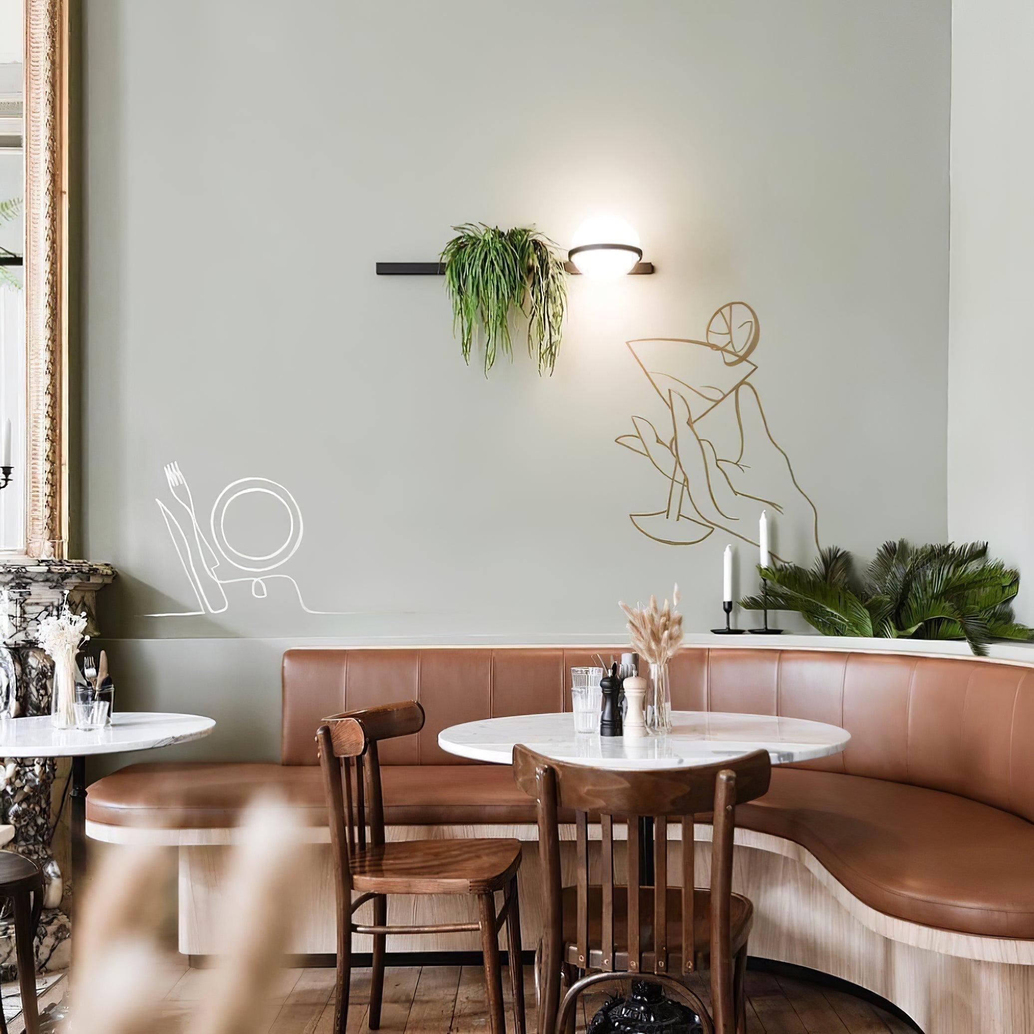 Sleek Globe-Style Outdoor Wall Light