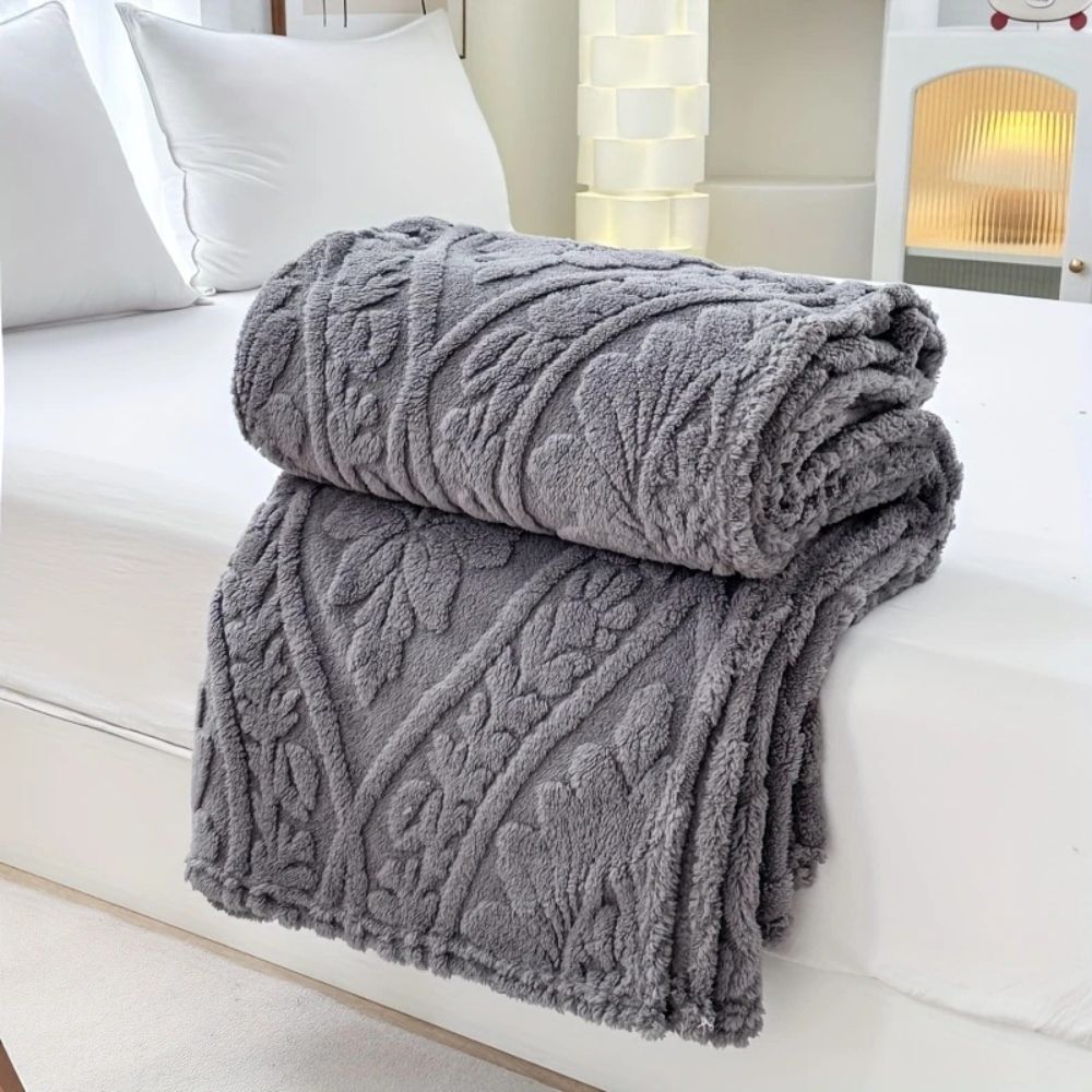 Fleece Blanket with Paris Weave Jacquard