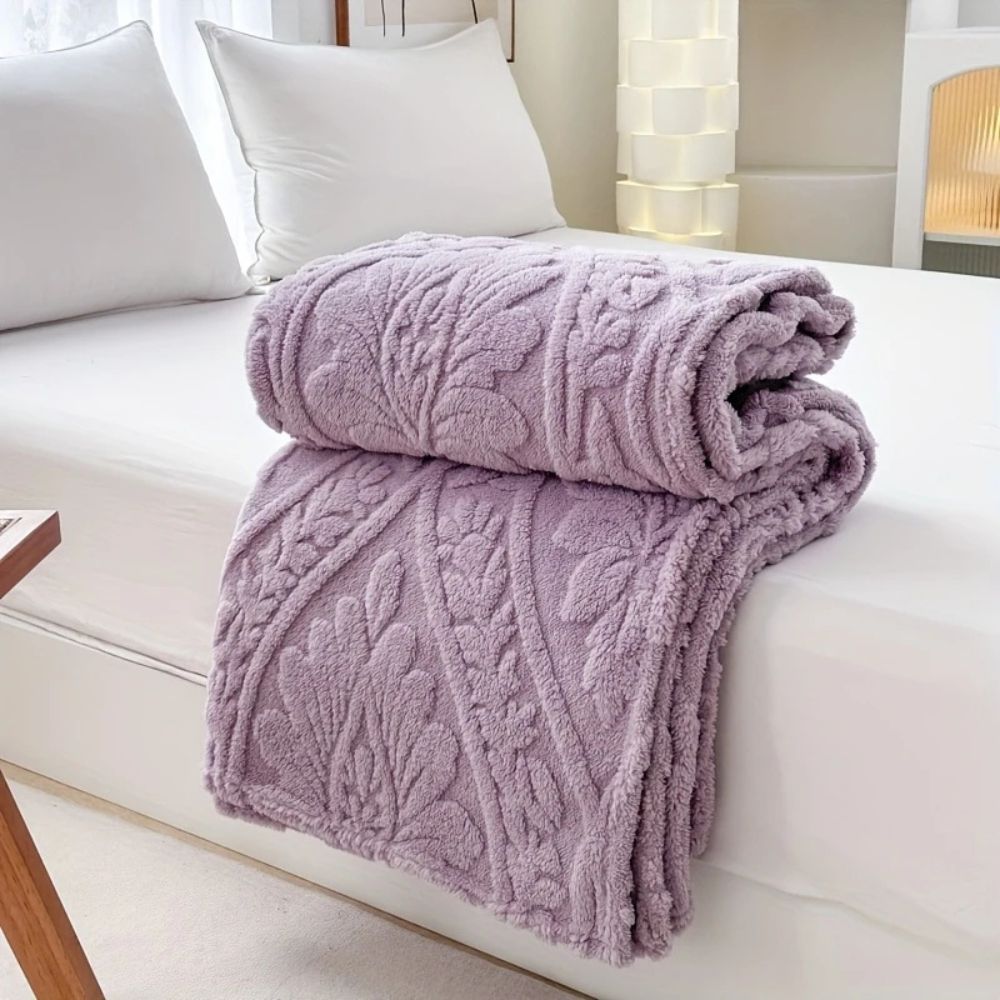 Fleece Blanket with Paris Weave Jacquard
