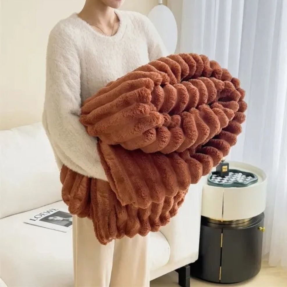 Luxury Plush Blanket – Warm Striped Pattern for Modern Homes - Atelier Dubois Paris