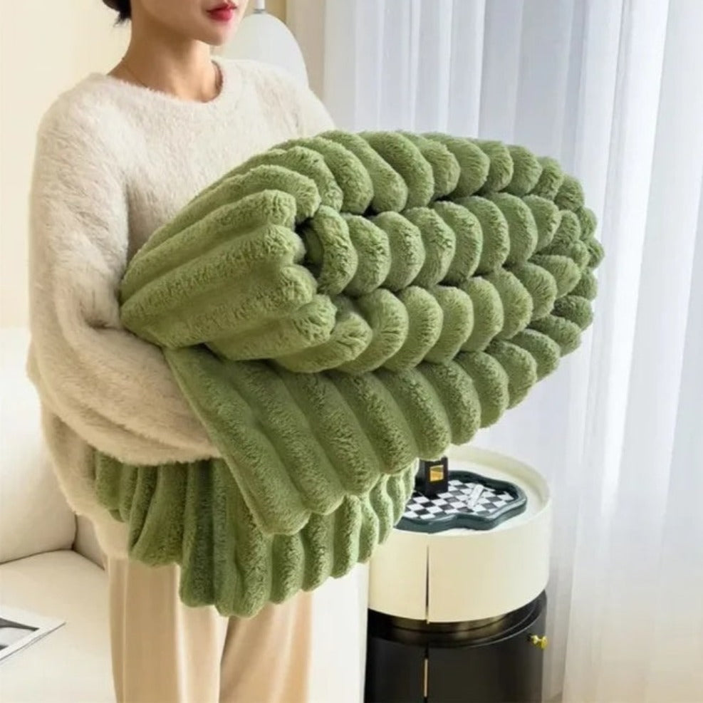 Luxury Plush Blanket – Warm Striped Pattern for Modern Homes - Atelier Dubois Paris