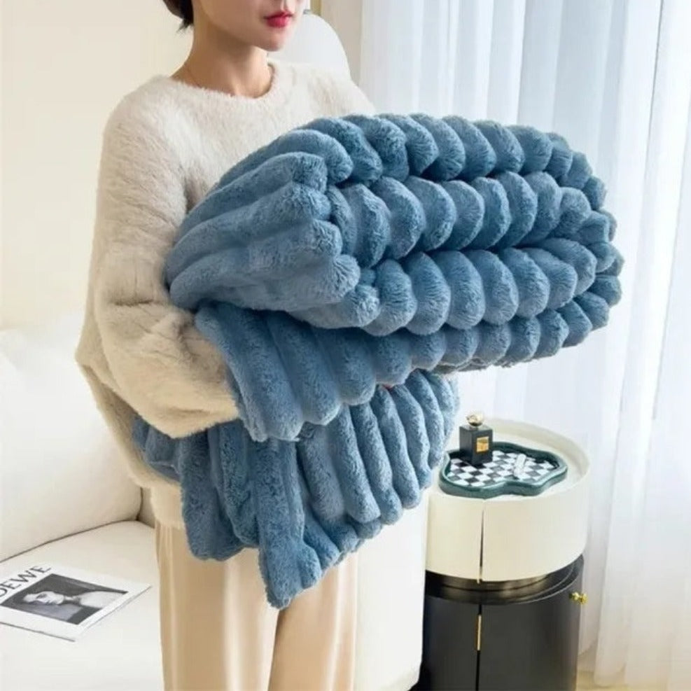 Luxury Plush Blanket – Warm Striped Pattern for Modern Homes - Atelier Dubois Paris