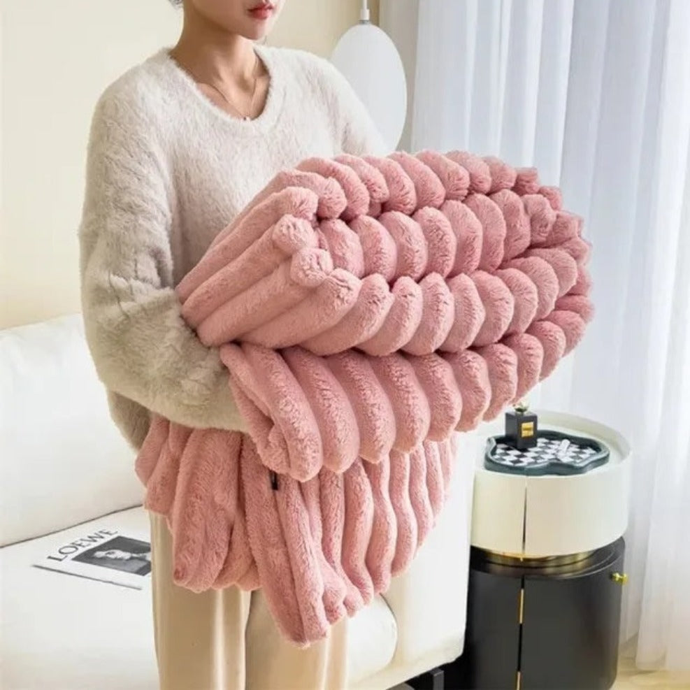 Luxury Plush Blanket – Warm Striped Pattern for Modern Homes - Atelier Dubois Paris