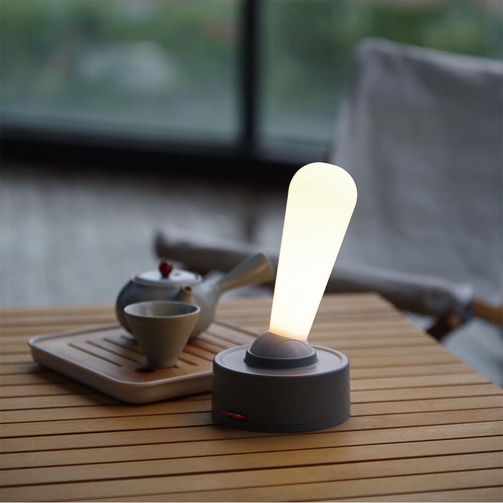 Vintage Style Table Lamp with Lever Switch