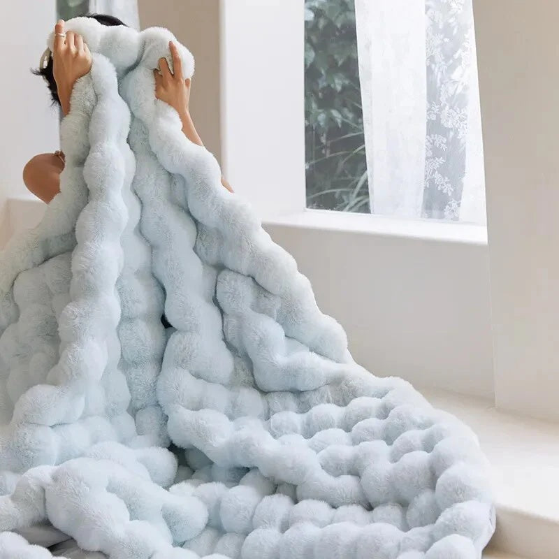 Deluxe Rabbit Faux Fur Throw – Perfect for Couch or Bed