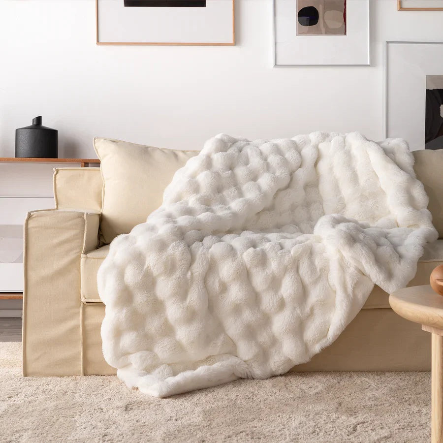 Deluxe Rabbit Faux Fur Throw – Perfect for Couch or Bed - Atelier Dubois Paris