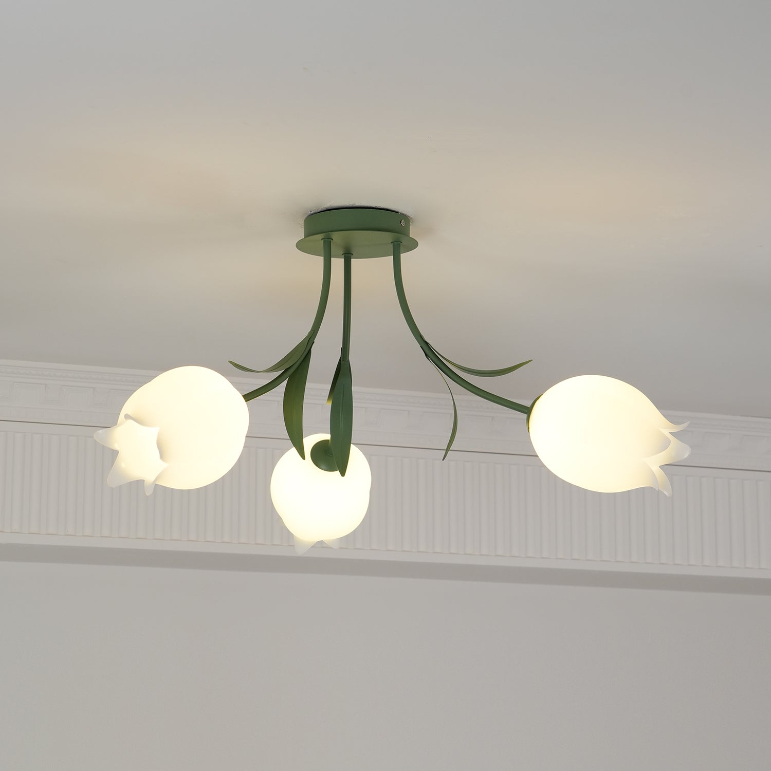 Floral Ceiling Lamp with Cream-White Lily Shades – Iron Frame