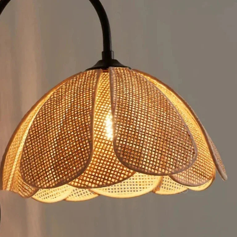 Rattan Flower Wall Lamp - Stylish Boho Design
