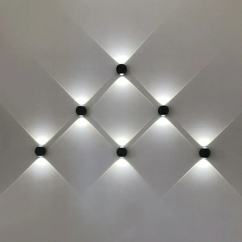 Aluminum Sphere-Shaped Wall Lamp