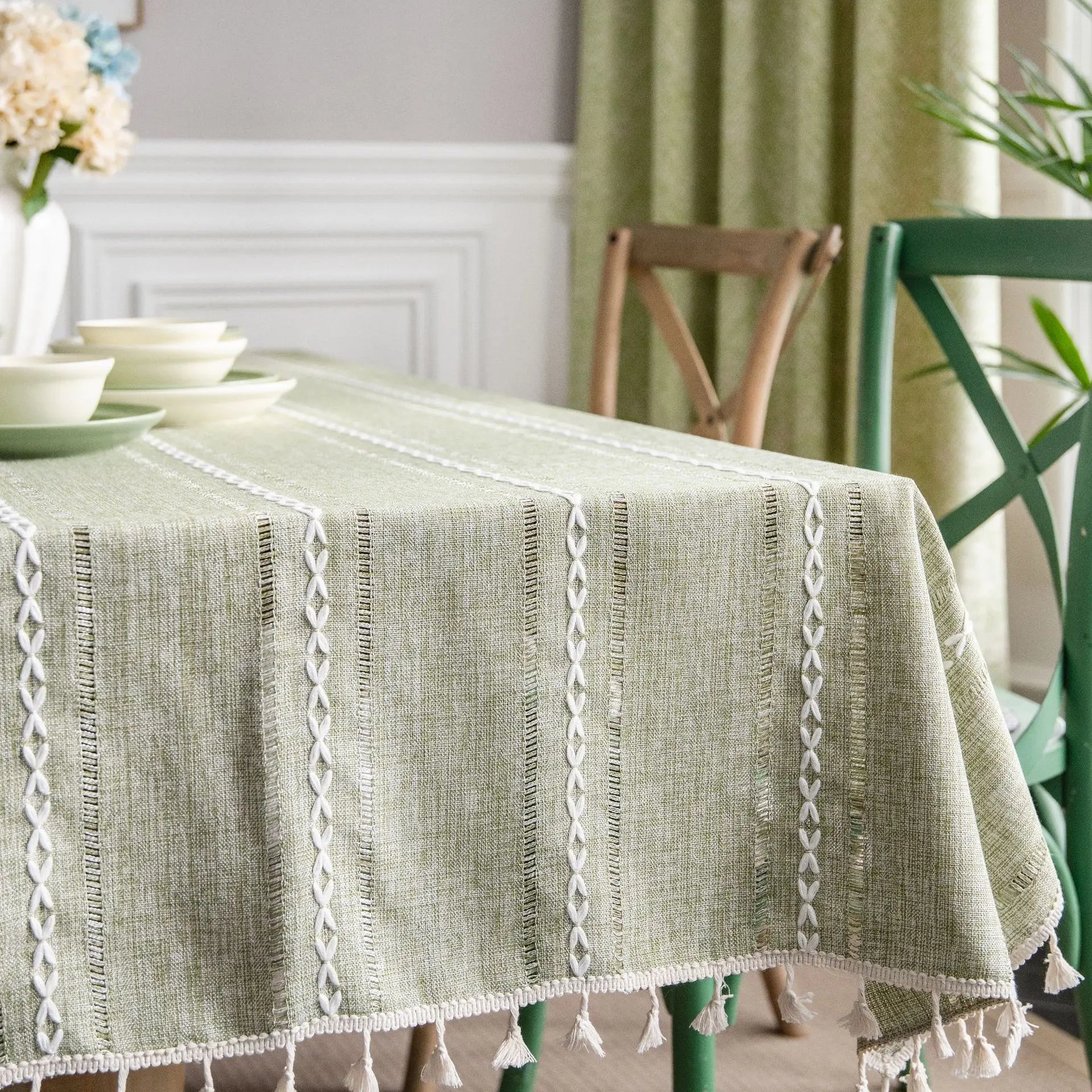 Timeless Cotton-Linen Tablecloth Featuring Tassels