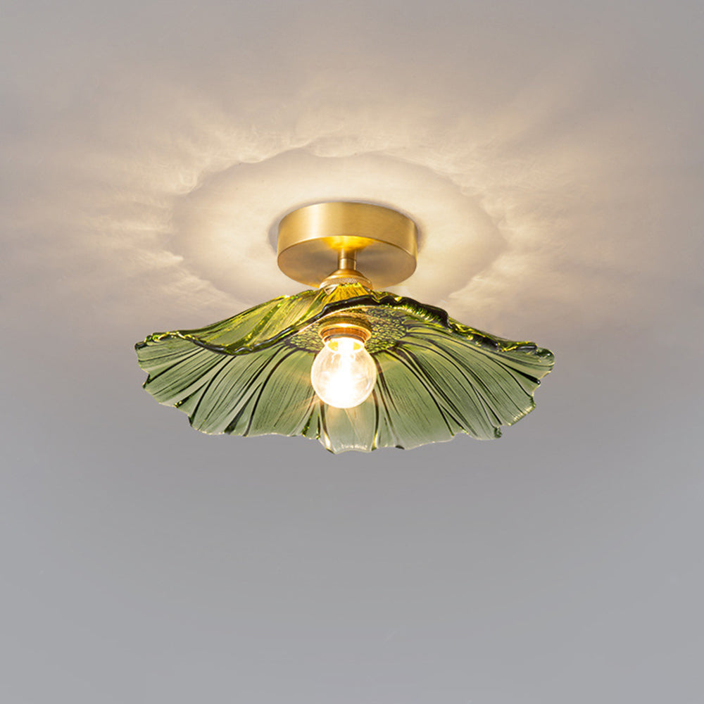 Flower-Shaped Pendant Light – Clear Glass Petals with Retro Brass Details