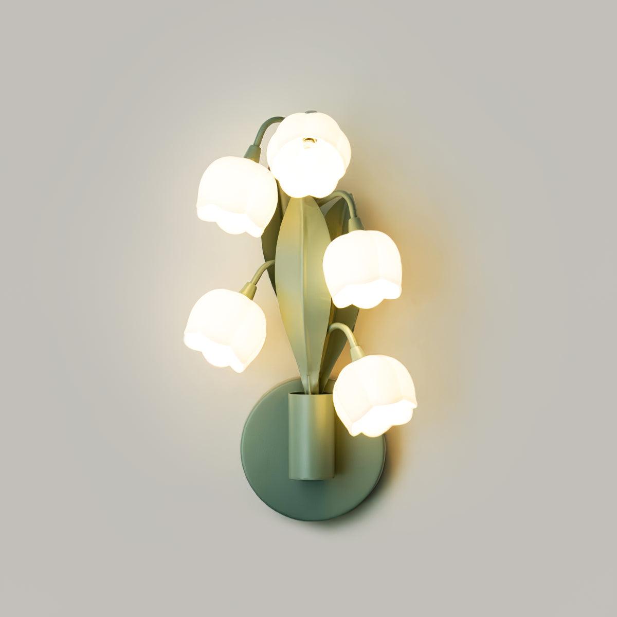 Modern Floral Wall Light – Botanical Design with Soft Natural Lighting