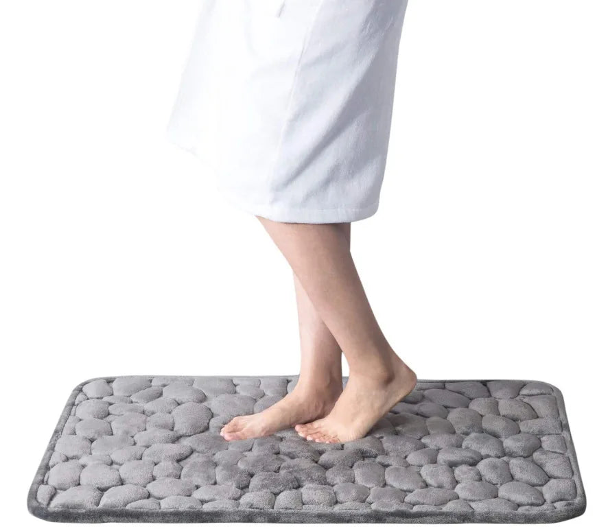 Safe and Stylish Geometric Embossed Bath Mat – Non-Slip with Soft Texture