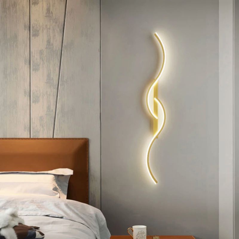 Contemporary LED Wall Light | Artistic Linear Wave Design