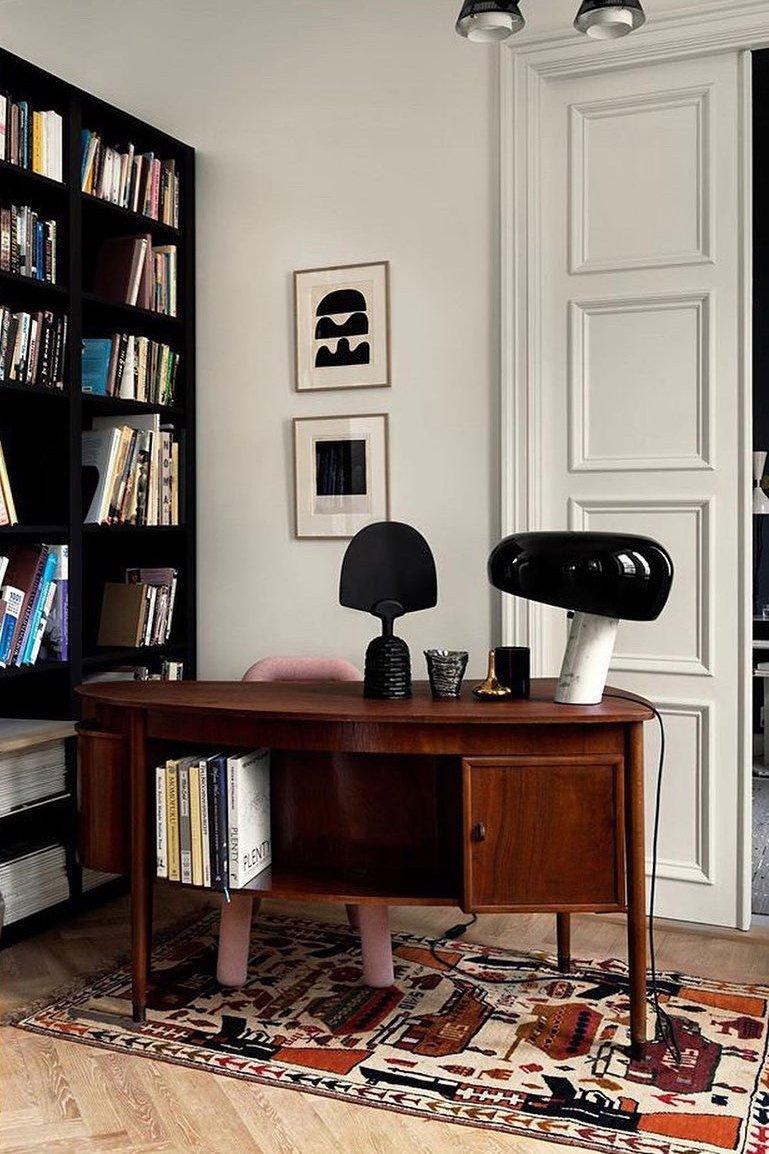 Modern Marble Table Lamp – Dimmable Lighting