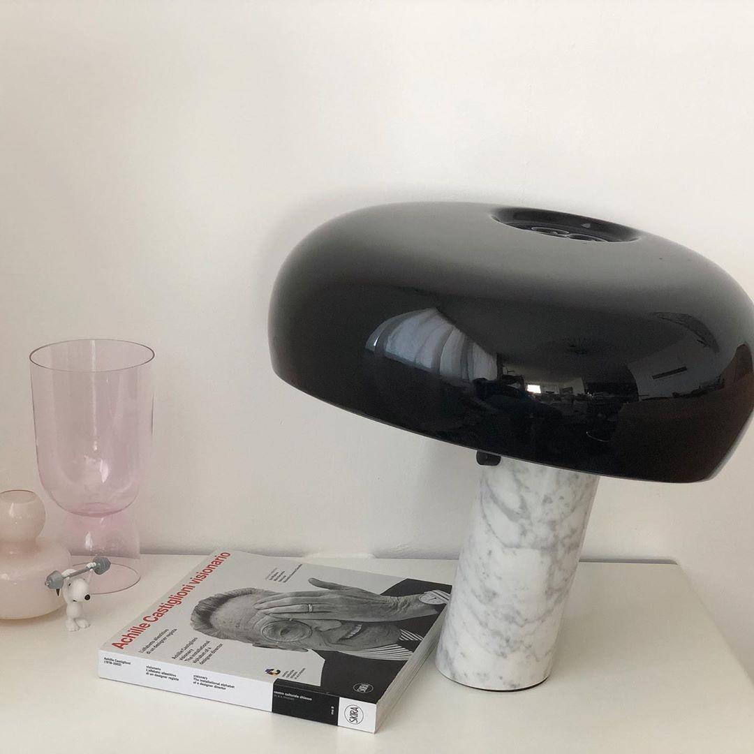 Modern Marble Table Lamp – Dimmable Lighting