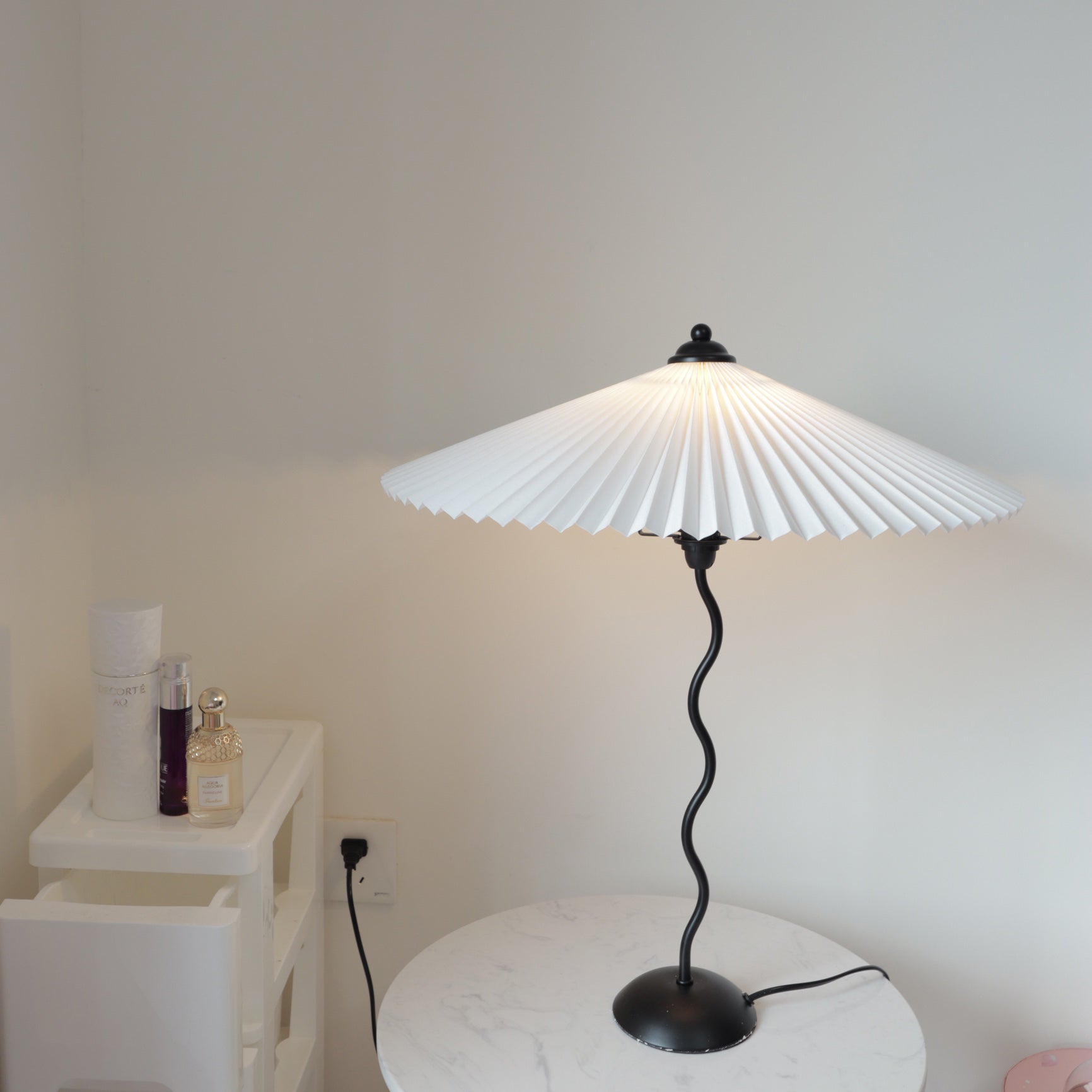 Pleated Umbrella Fabric Shade Lamp