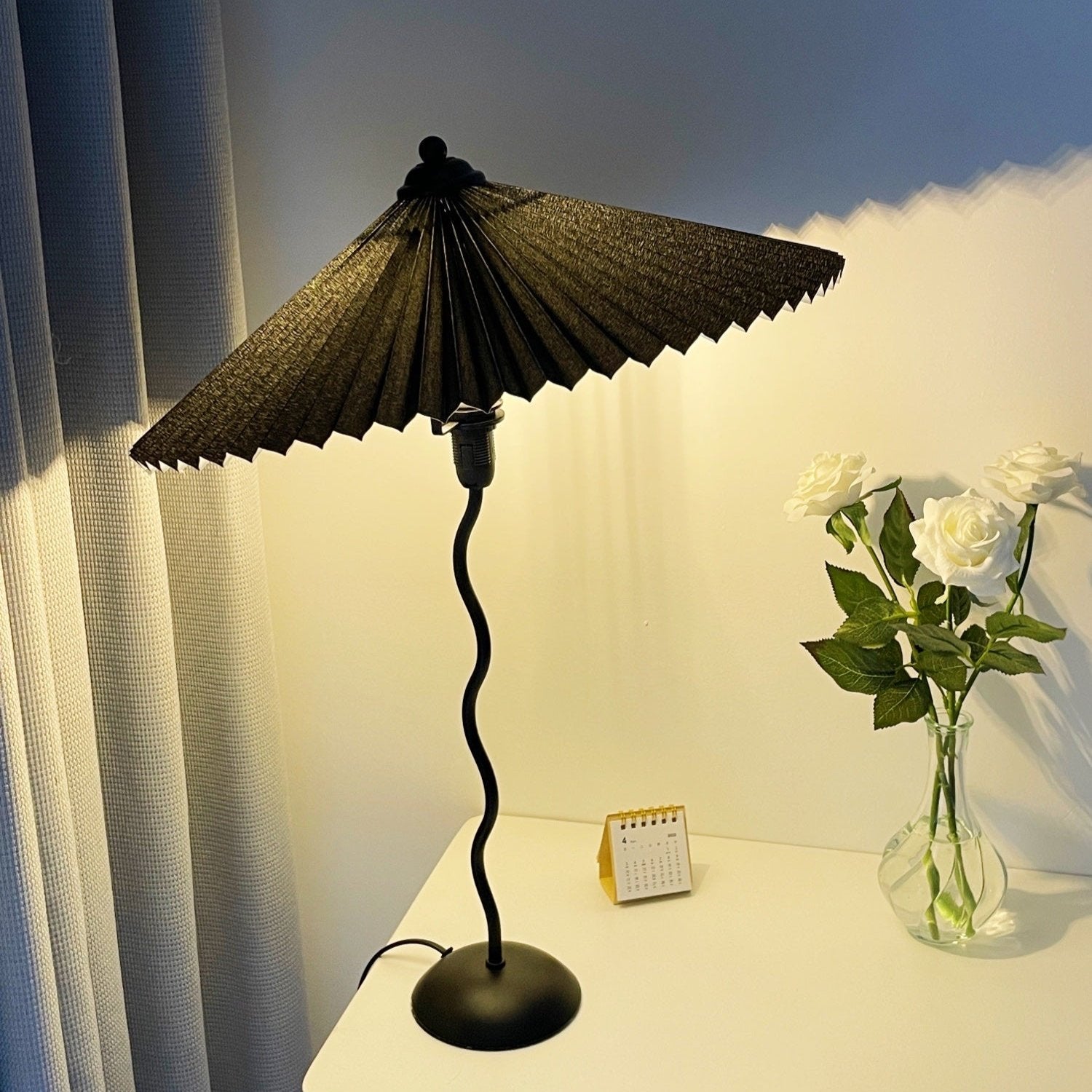 Pleated Umbrella Fabric Shade Lamp