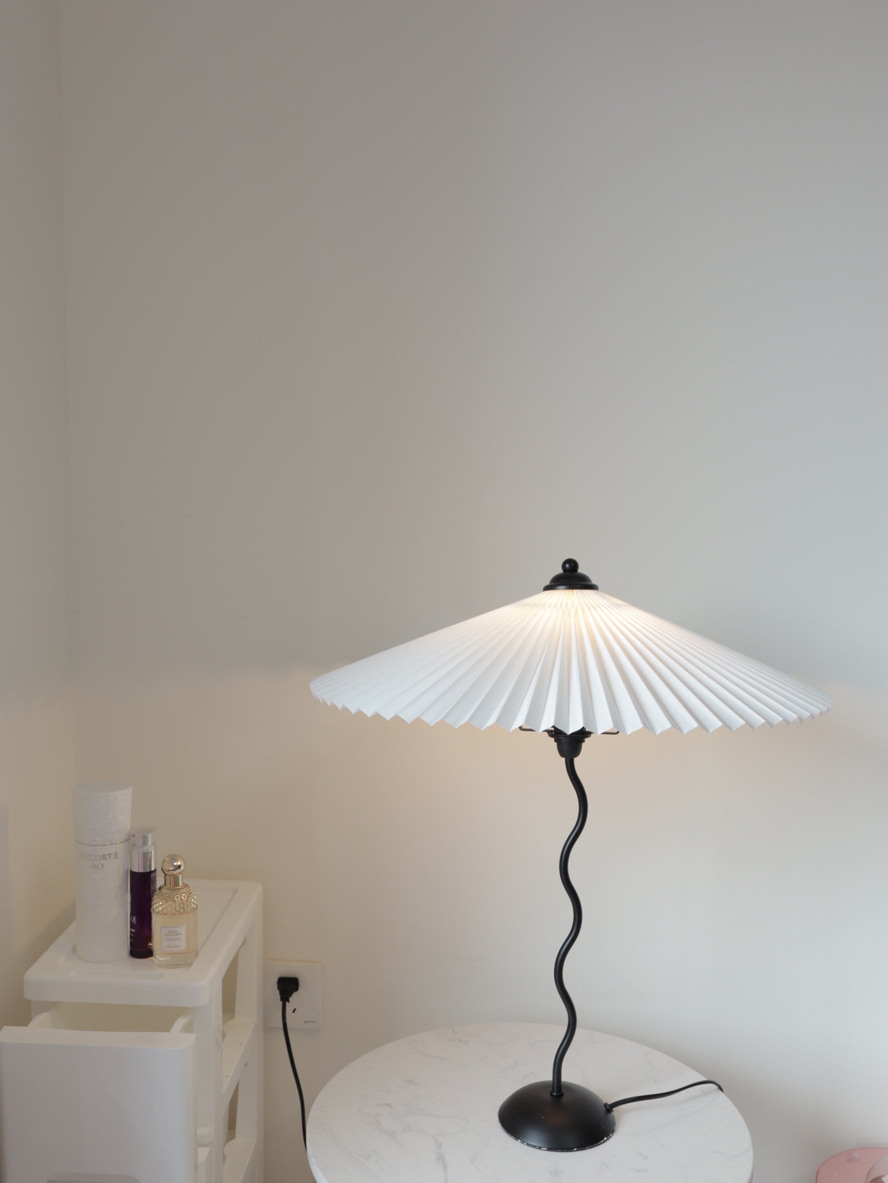Pleated Umbrella Fabric Shade Lamp