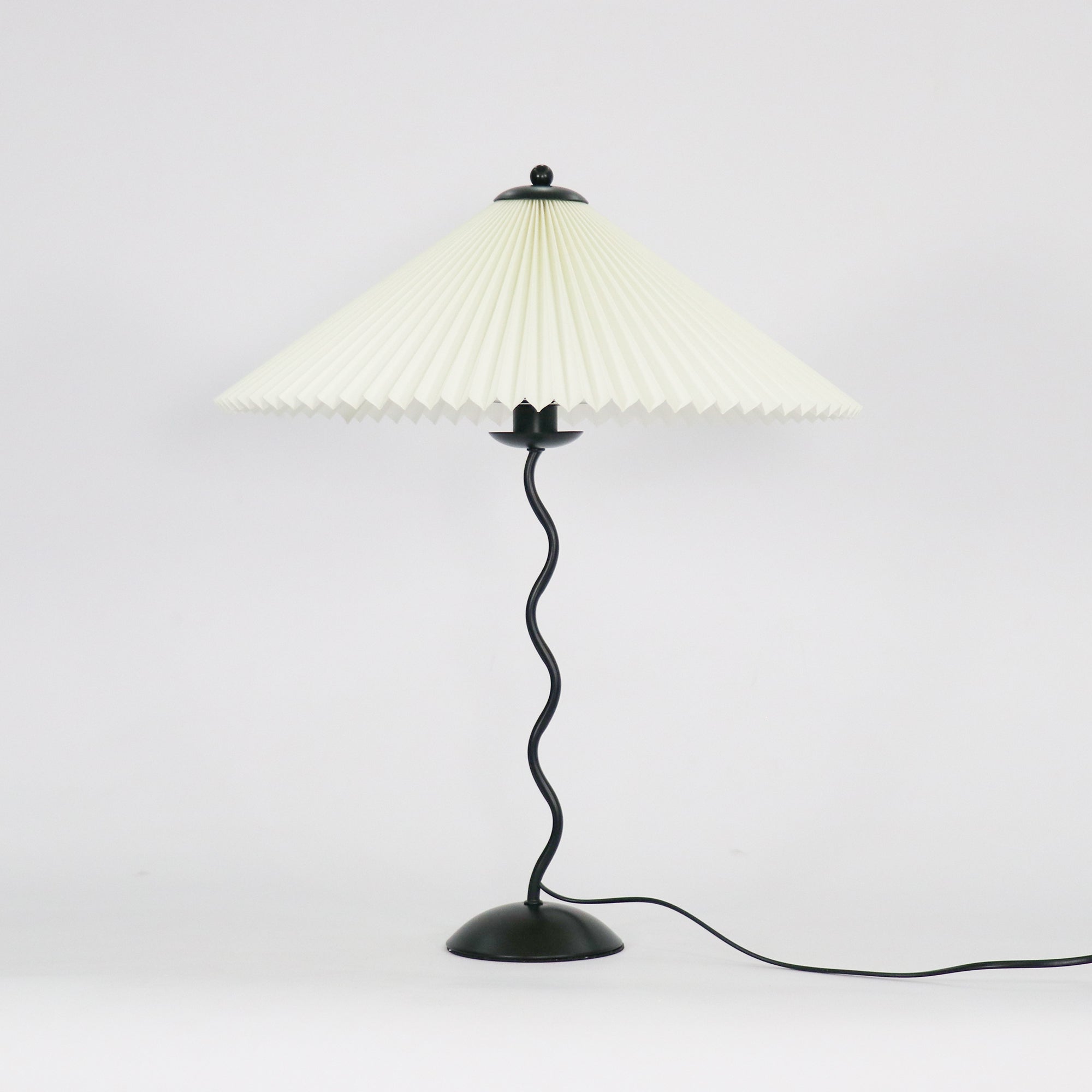 Pleated Umbrella Fabric Shade Lamp