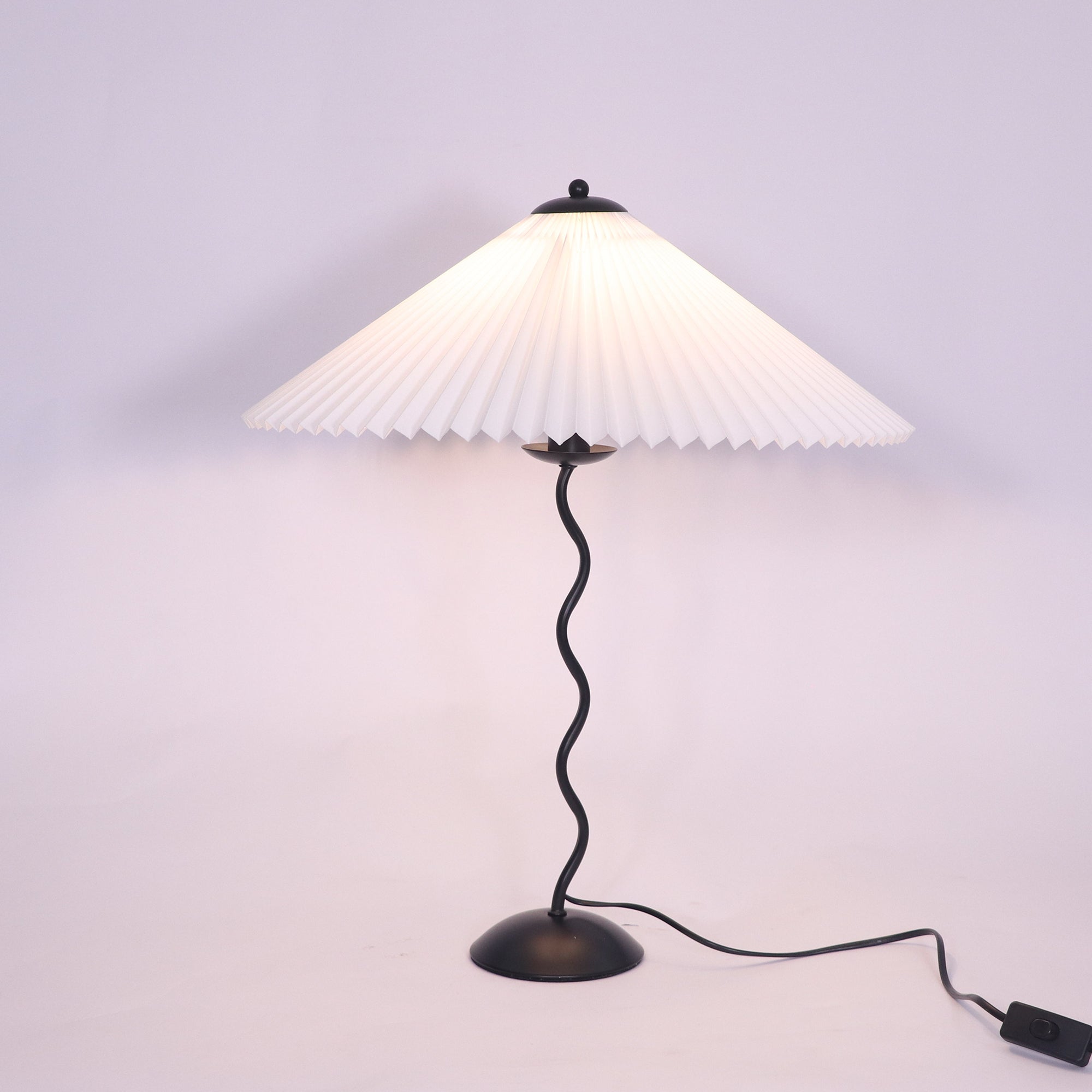 Pleated Umbrella Fabric Shade Lamp