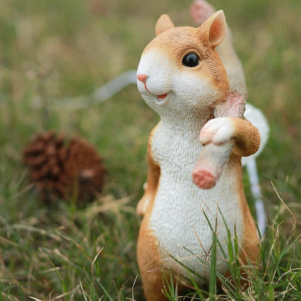Decorative Squirrel Table Lamp