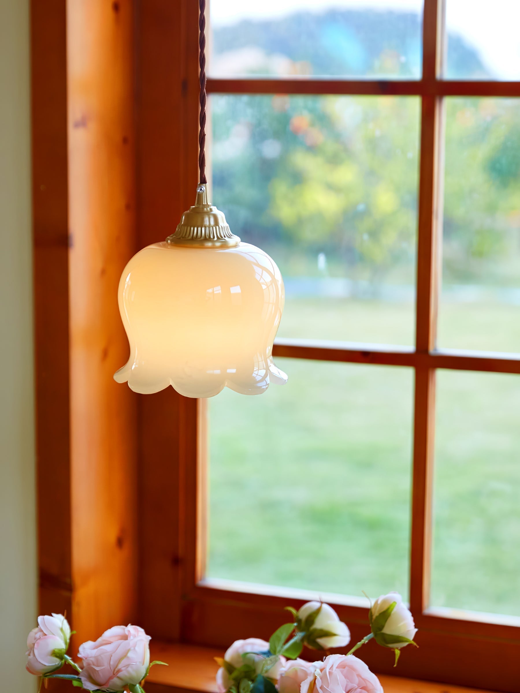 Valley Flower Pendant Light