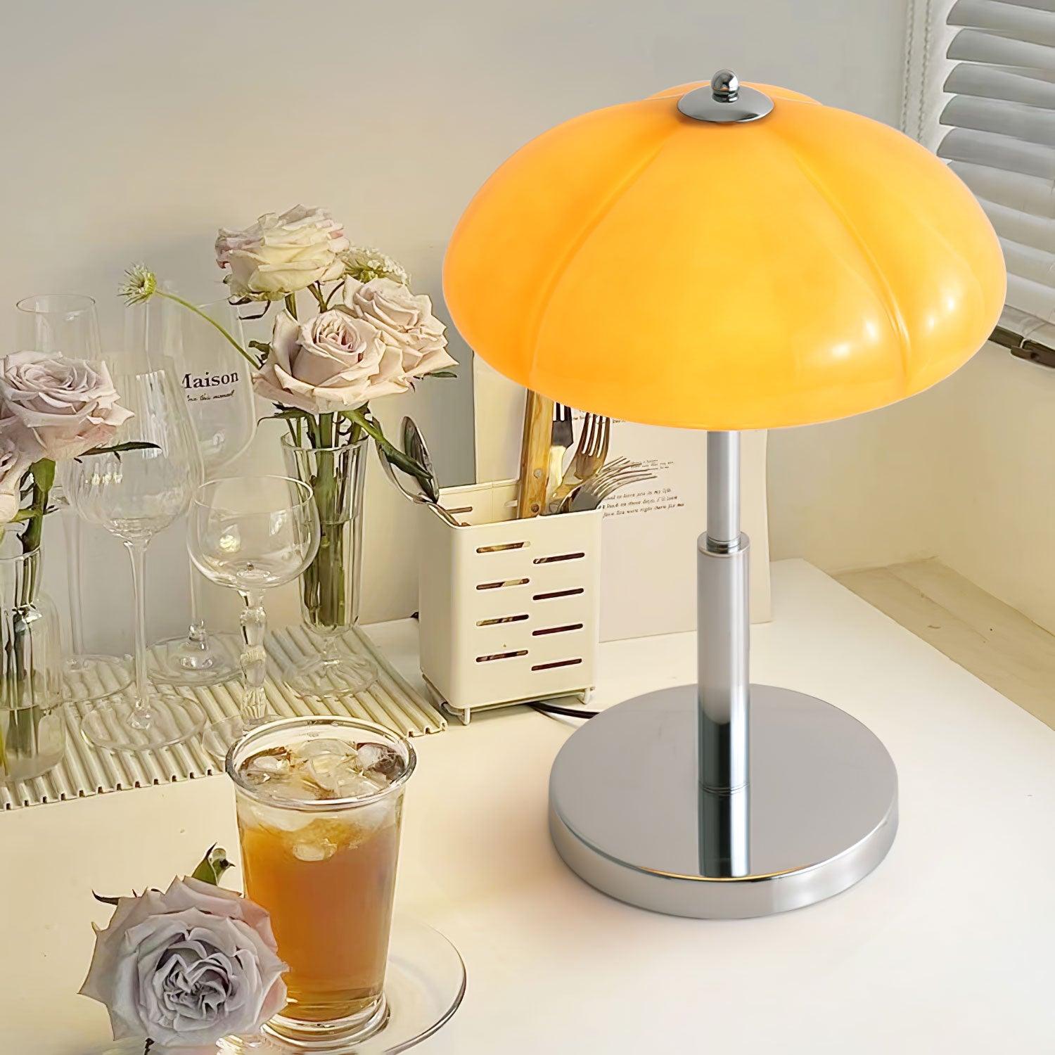 Minimalist Bauhaus Mushroom Table Lamp