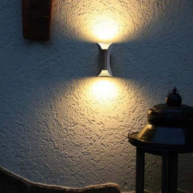 Curved Exterior Wall Light – LED Outdoor Fixture