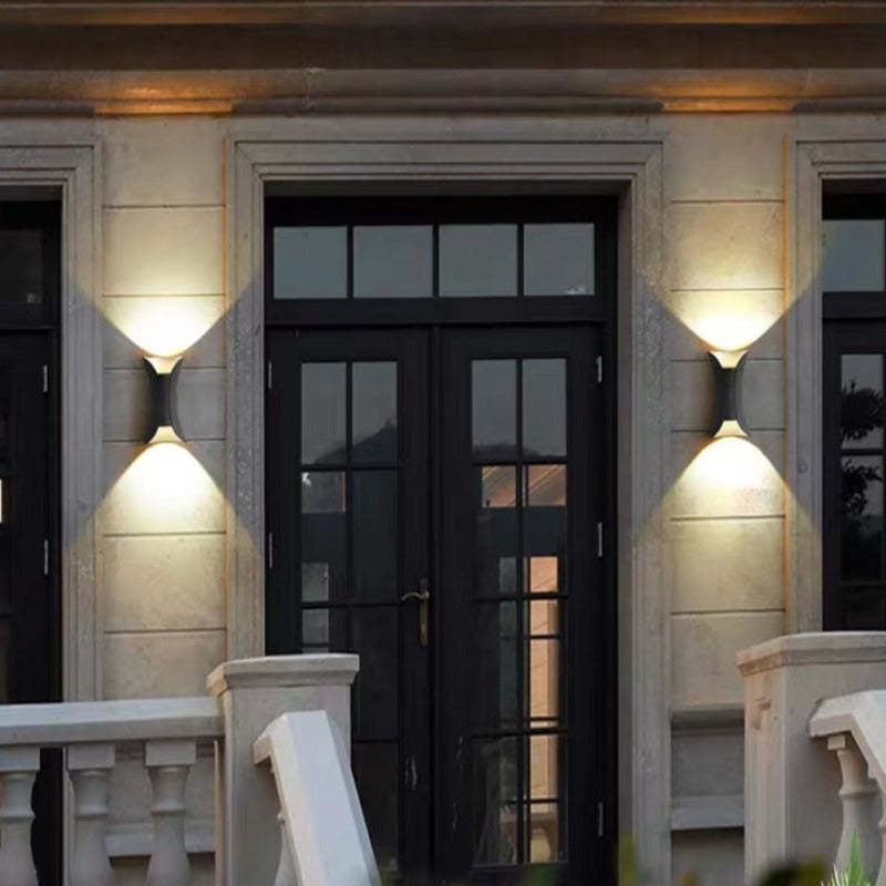Curved Exterior Wall Light – LED Outdoor Fixture