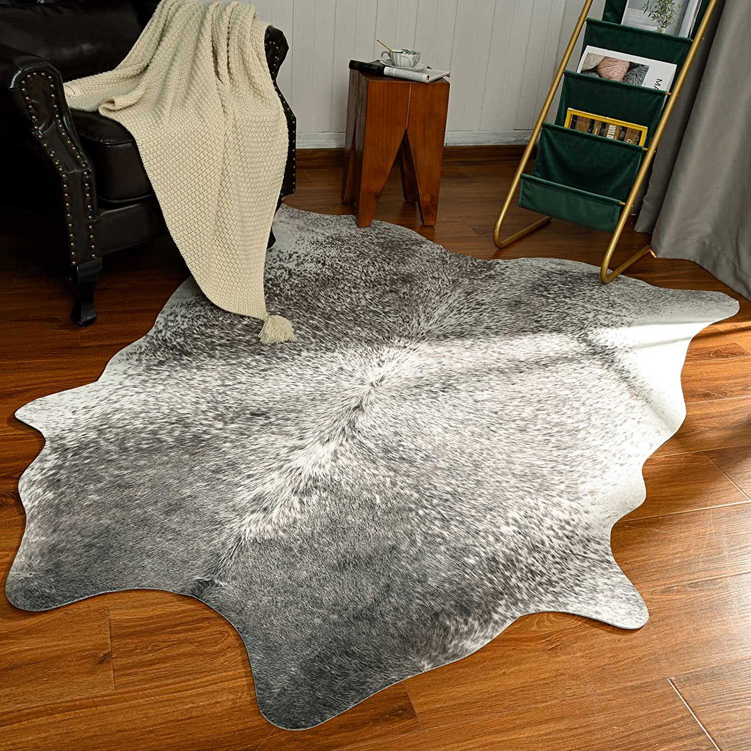 Premium Cow Print Rug - Versatile