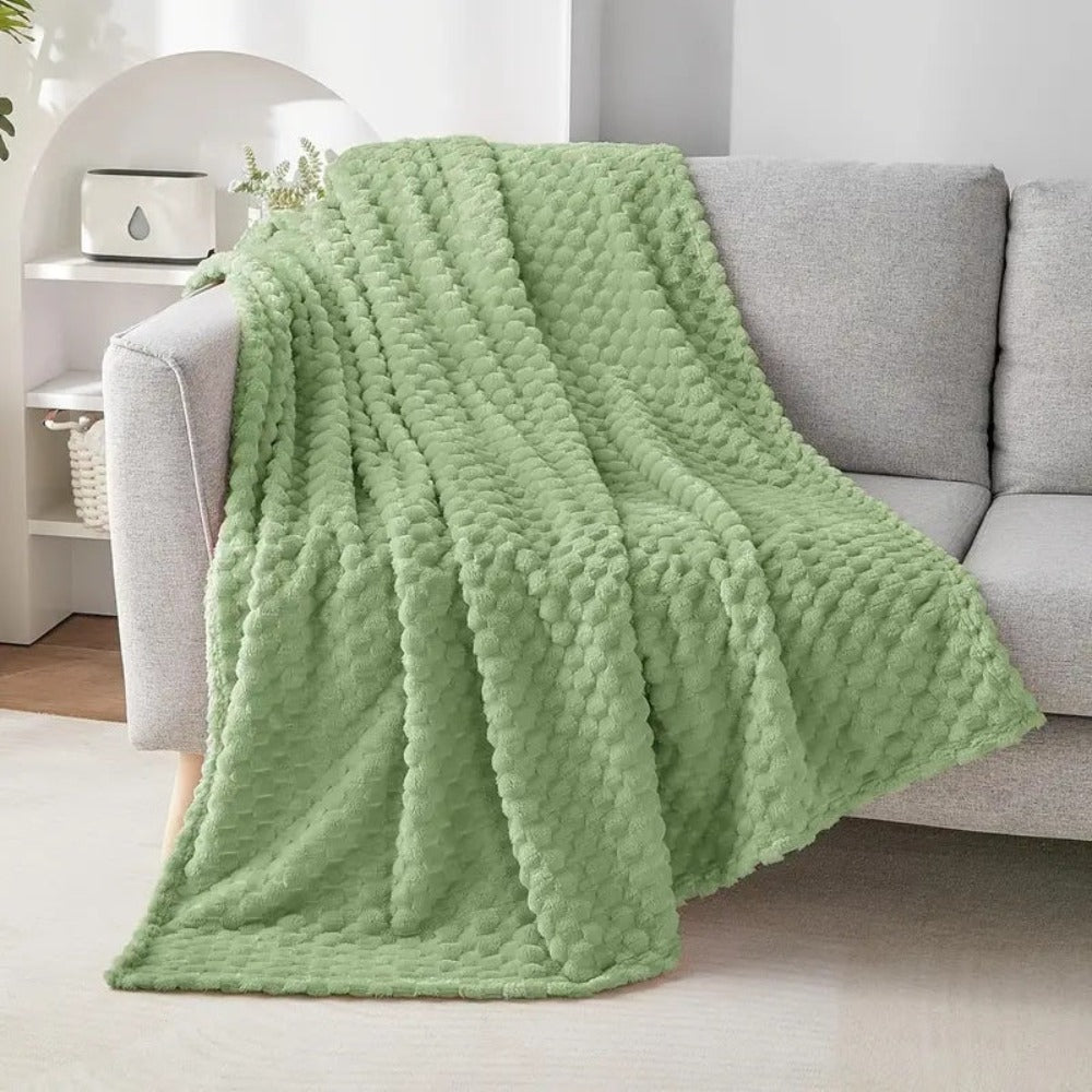 Plush Marshmallow Throw Blanket – Warm, Lightweight & Super Soft - Atelier Dubois Paris