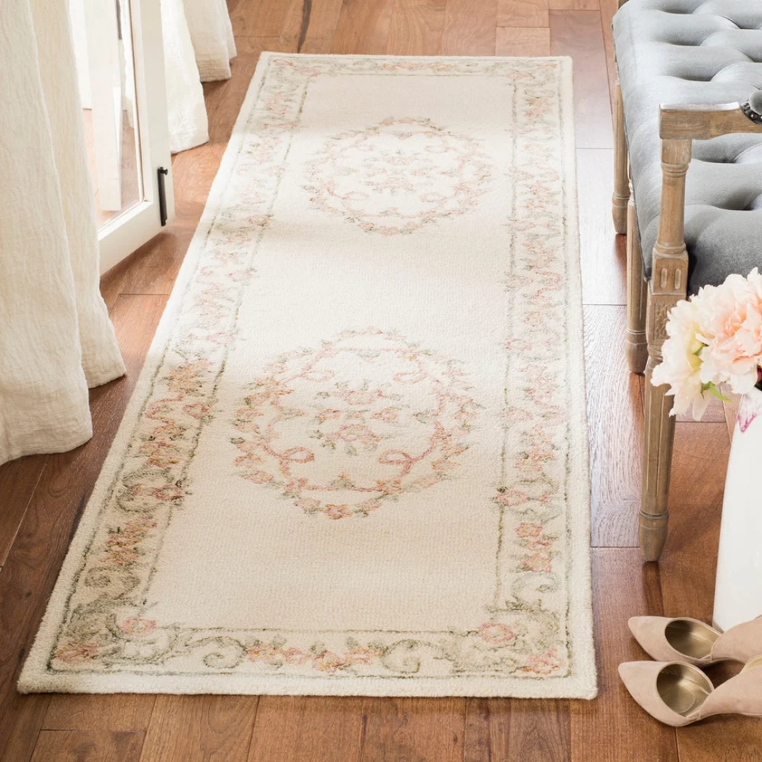Living Room Area Rug | Hand Tufted with Classic Design