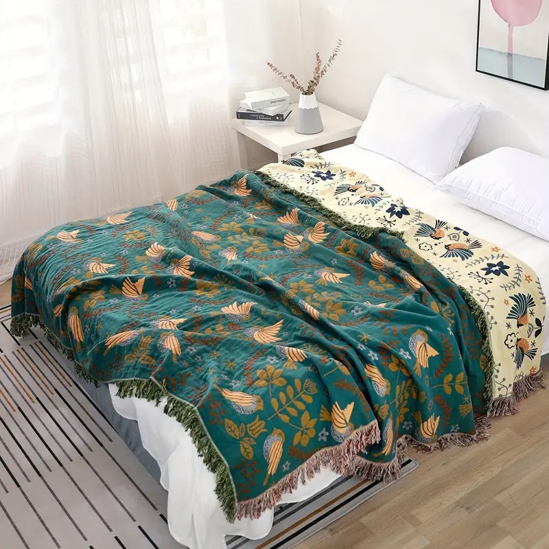 Bird Motif Throw Blanket – Reversible Design in Scandinavian Style