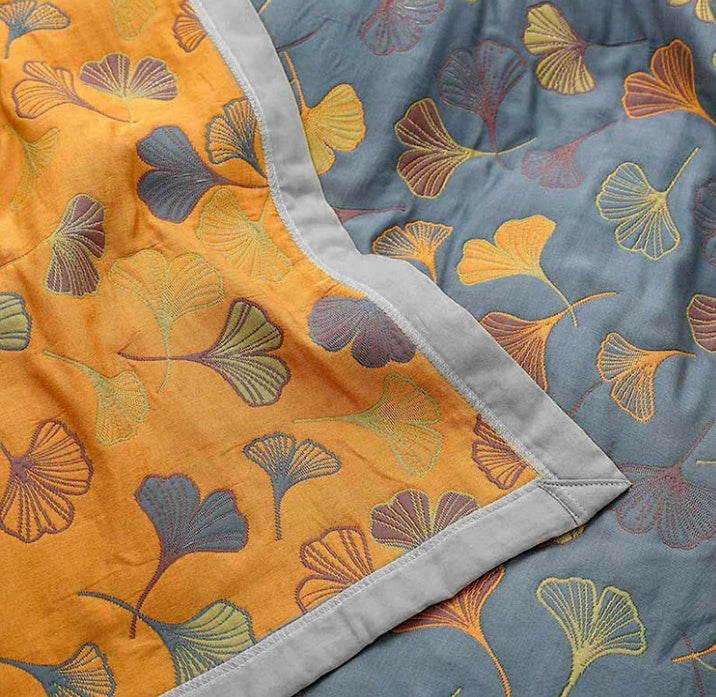 Cozy Throw Blanket Featuring Ginkgo Leaf Pattern