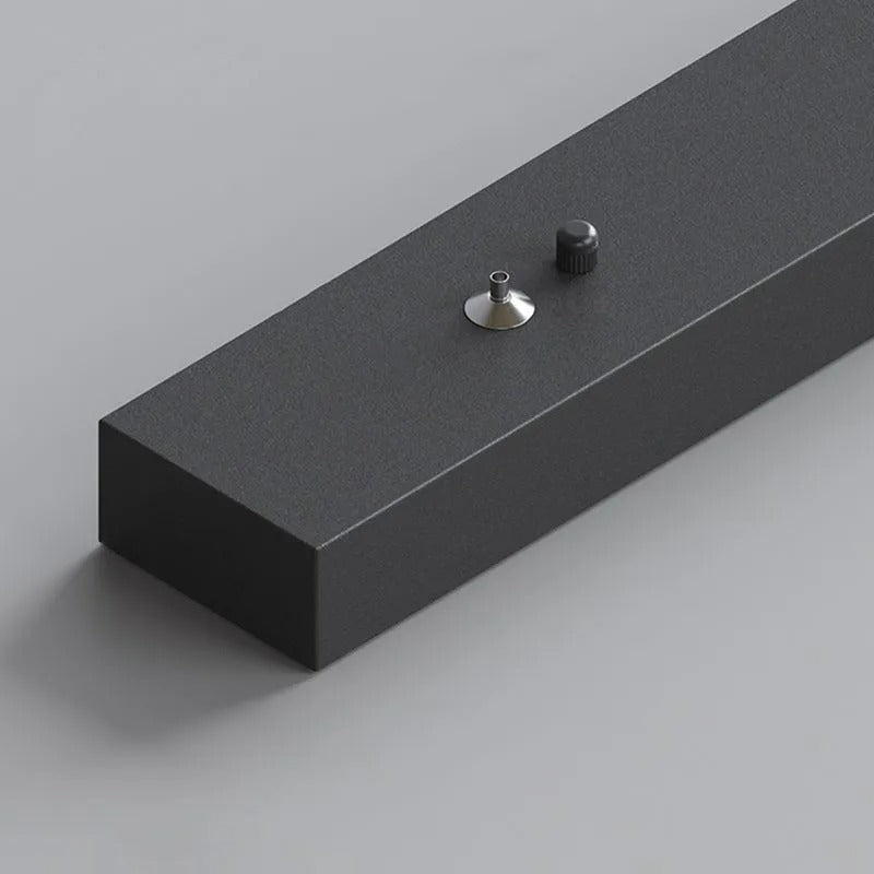 Contemporary Linear Pendant Light – Focused Spotlight Design